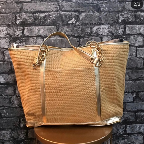 Michael Kors Beach Bag - Picture 2 of 3